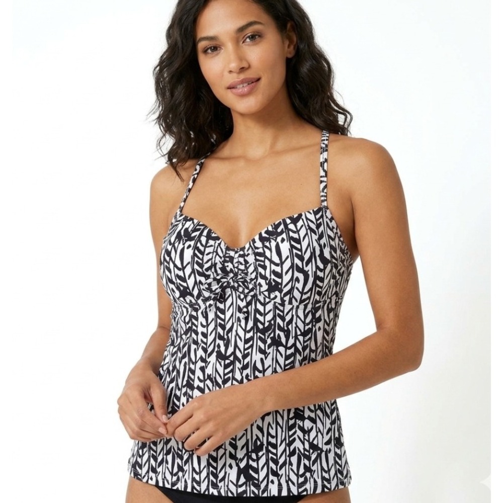 Cleanwater Tankini Swim Top Womens‎ Medium Black White Abstract Print Cross Back